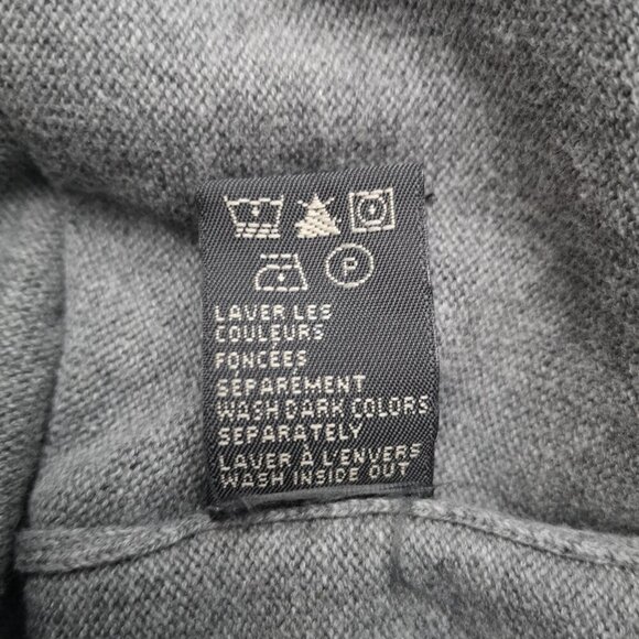 RW&CO. Men's Size Large Grey V-neck with Buttons Straight Fit Sweater - Picture 5 of 9